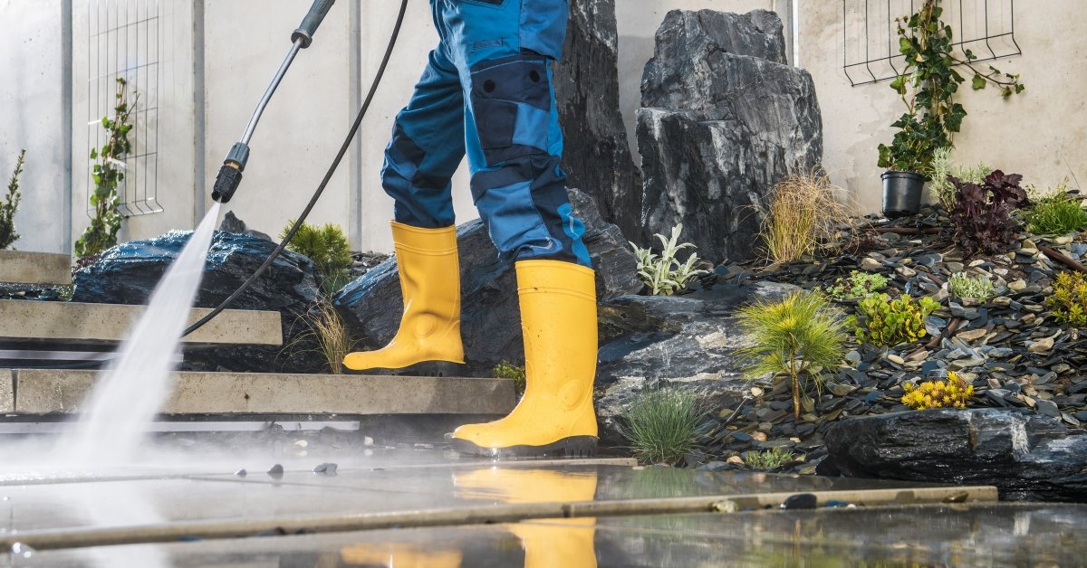 Using Bleach in Pressure Washers and Power Washers