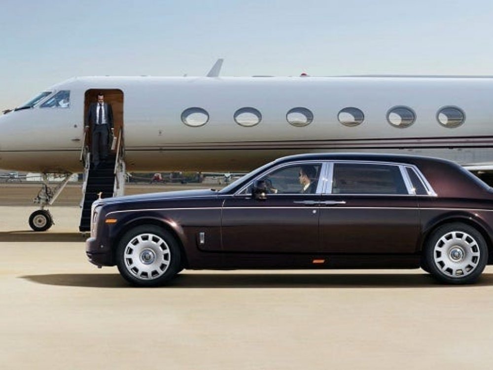 Rolls-Royce Rental Service about